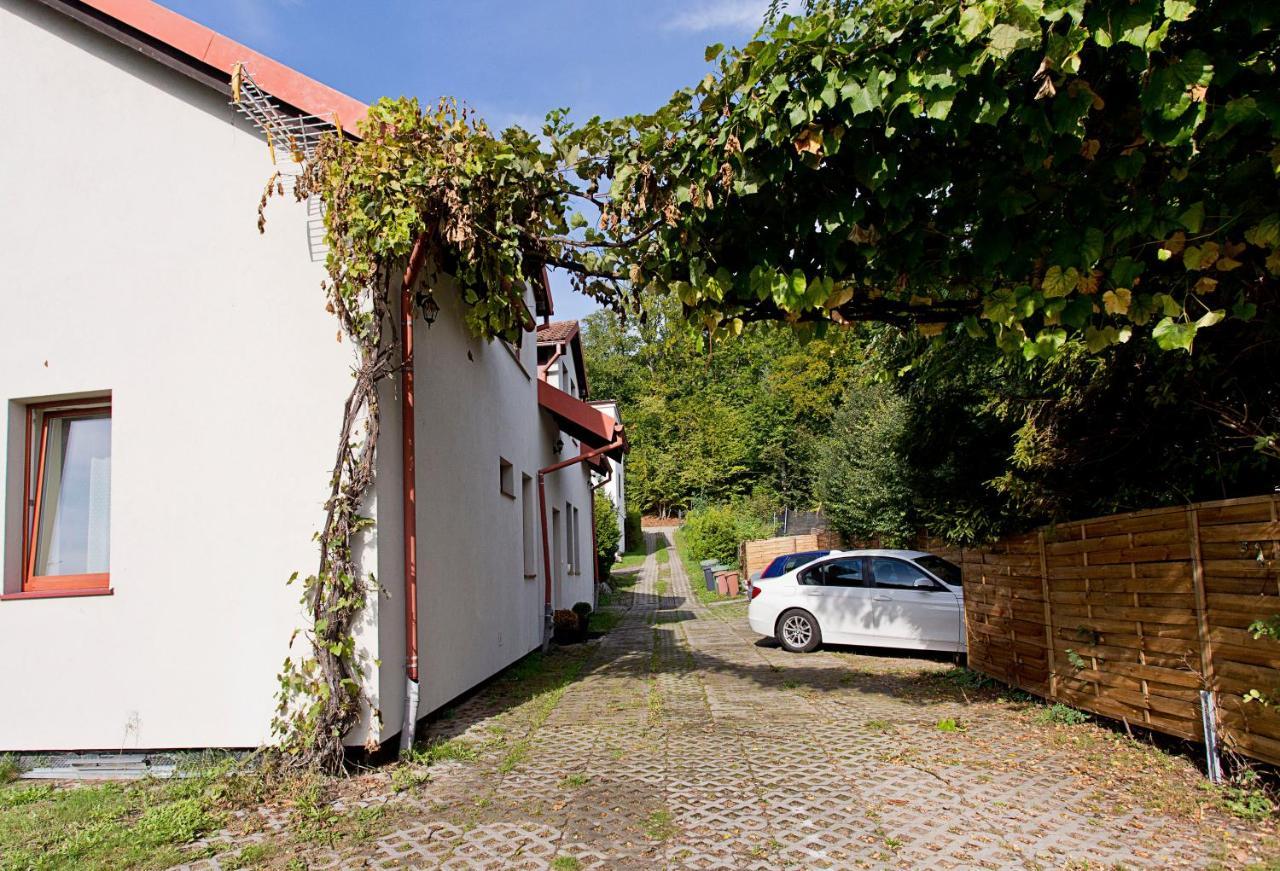 Olkuska 107 A Gasthof Gdynia